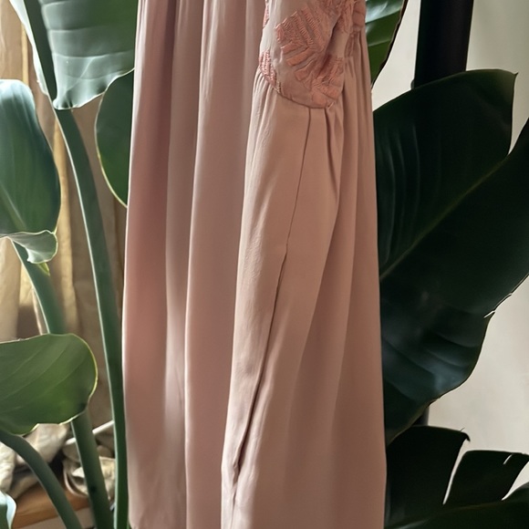 A Short Dress by My n Dot - Picture 4 of 6